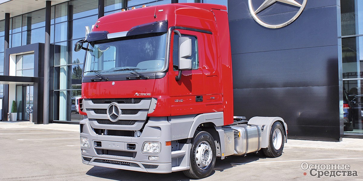 Магистральный тягач Mercedes-Benz Actros 1846 4x2 с  кабиной MegaSpace