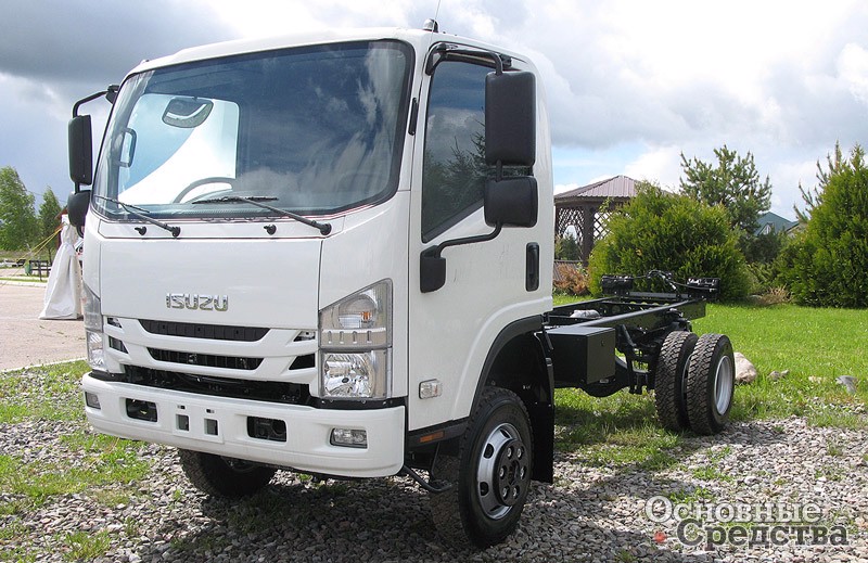 Полноприводное шасси ISUZU ELF NPS75