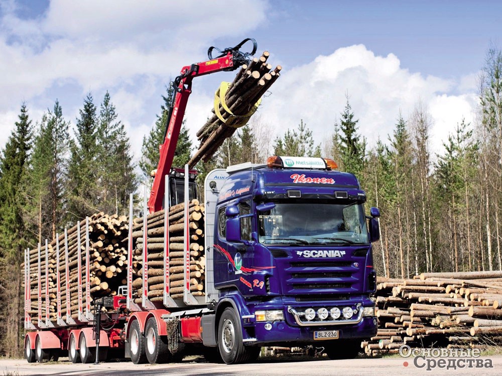 Лесовоз-сортиментовоз на трехосном шасси Scania с 4-осным прицепом вписывается в габариты ЕЭК ООН