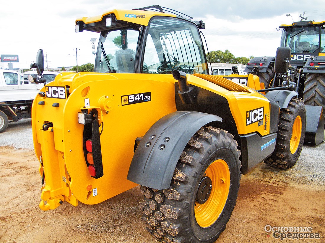 JCB 541-70 Agri Pro недавно появился в России