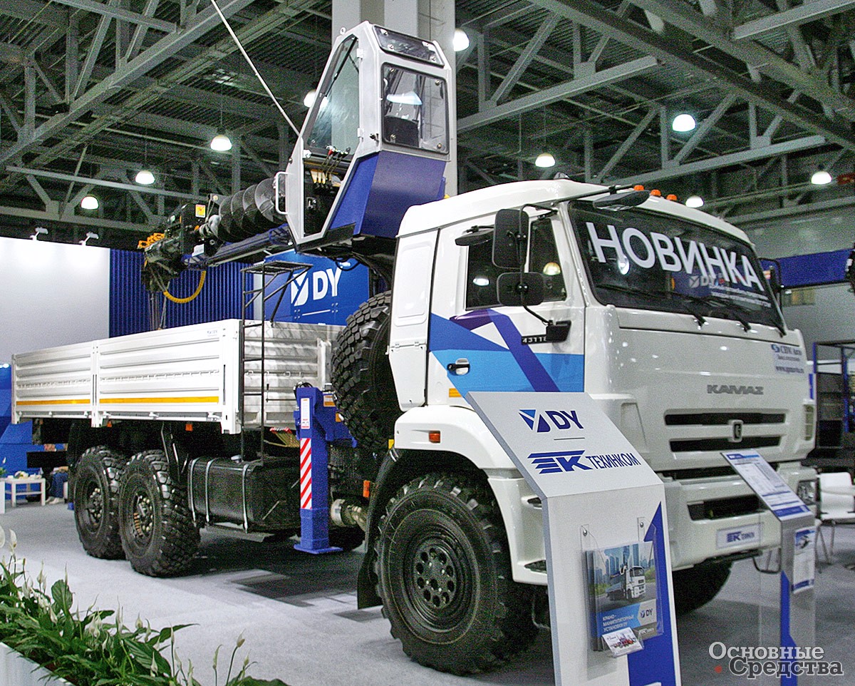 КМУ DY SS1966 с буровым оборудованием