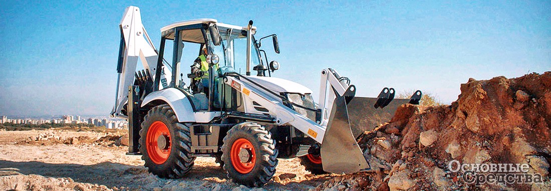 Переключение передач в мод. Bobcat B700 осуществляется с помощью механической КП Synchro Shuttle с сервоприводом переключения