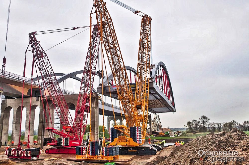 Гусеничные краны Terex Superlift 3800 с решетчатой стрелой благодаря улучшенной системе жесткости могут поднимать грузы до 178 т