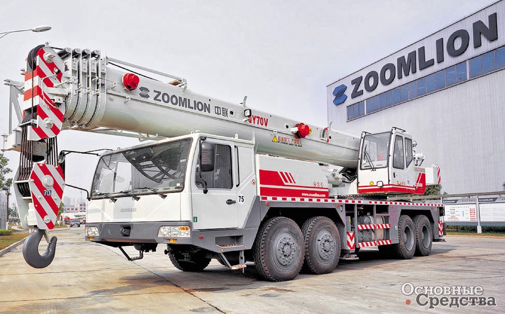 Zoomlion производит около 15 строительных автокранов серии QY г/п от 12 до 220 т. Модель QY70V