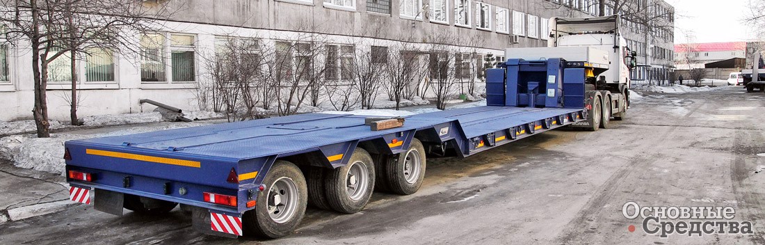 ЧМЗАП 99903-055Р1 – низкорамный трал с отделяющимся гусаком и передним заездом