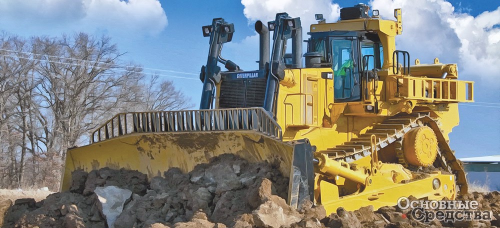 Рис. 1. Бульдозер Caterpillar CAT D11, масса 105 000 кг