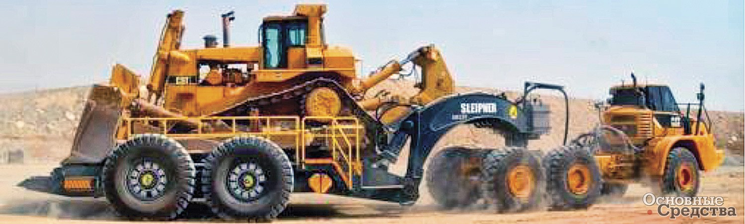 Рис. 7. Перевозка бульдозера CAT740 на прицепе DB 120 по ровной поверхности