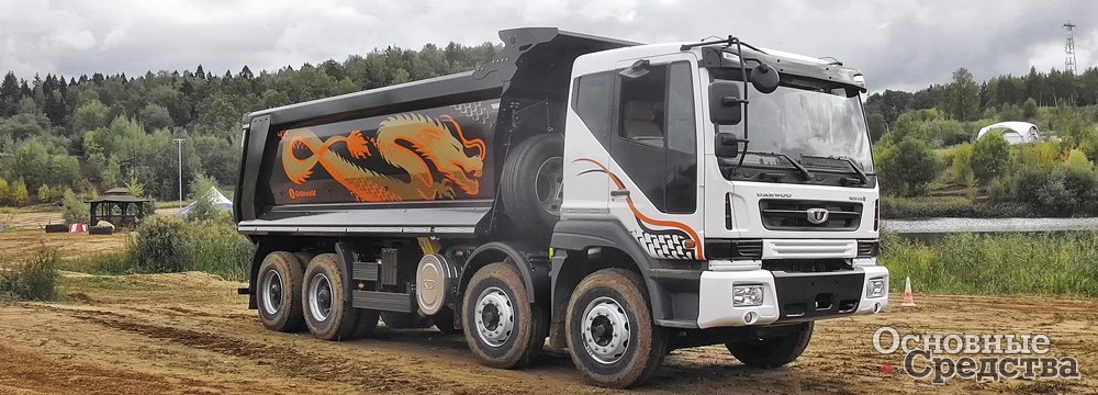 Самосвал Daewoo Novus CR8M7 на тест-драйве