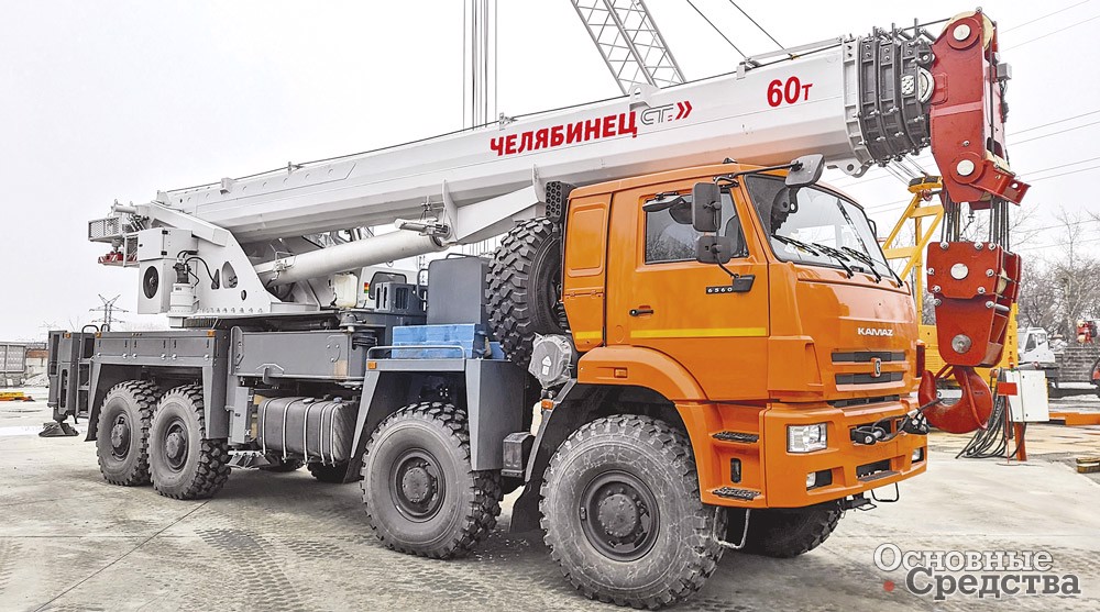 60-тонный автокран КС-65760 «Челябинец» на шасси КАМАЗ-6560 8х8