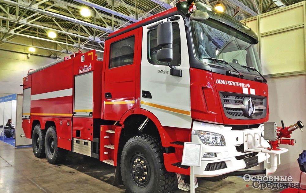 Аэродромный пожарный автомобиль АА-12/60/(3055)