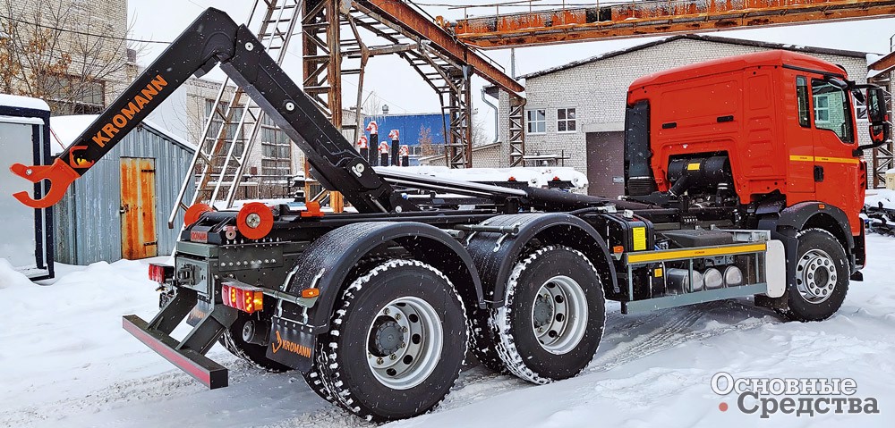 Комфортный городской мультилифт HOWO T5G с крюком KROMANN ML 18S.52.6