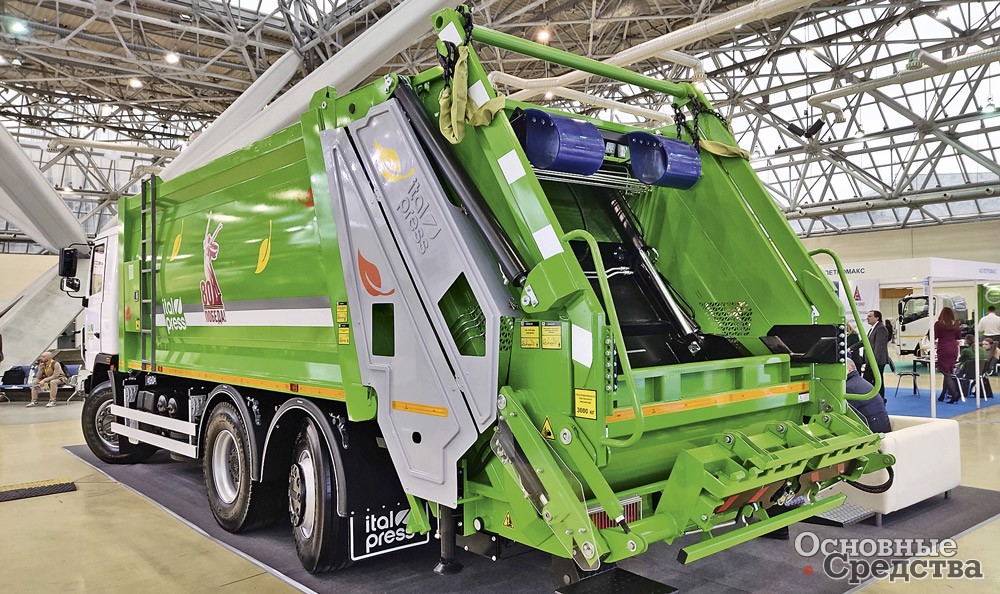 Большой мусоровоз МАЗ-6903С5 на шасси МАЗ-6310С5 6х2