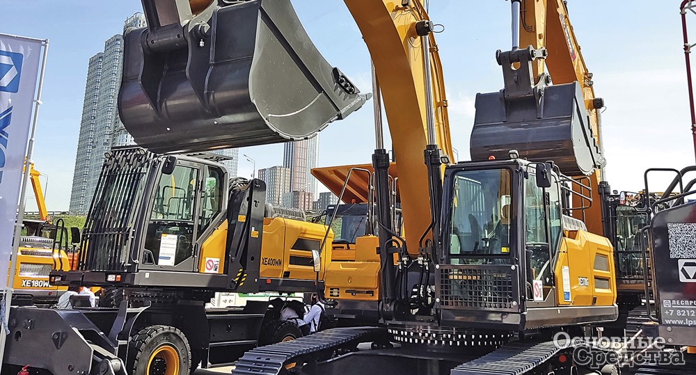 Экскаватор нового поколения XE370G массой 38 т