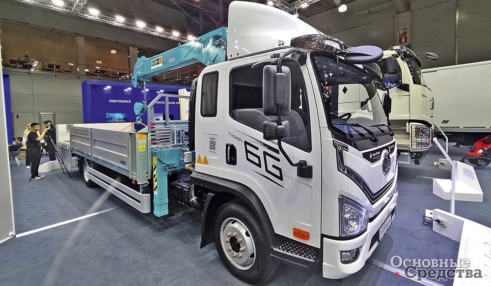 КМУ Hyundai Everdigm HLC-5014 на бортовом автомобиле FAW Tiger 6G