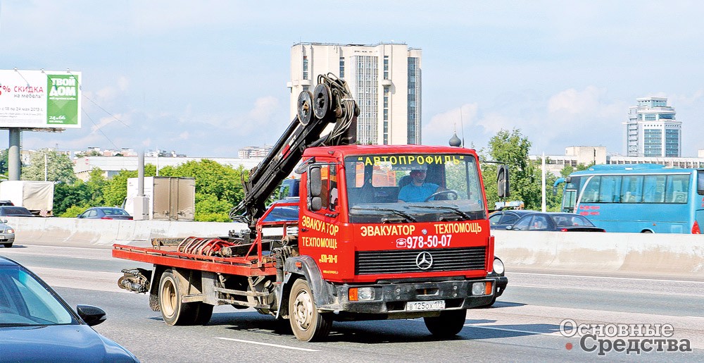 Эвакуатор с КМУ Hiab