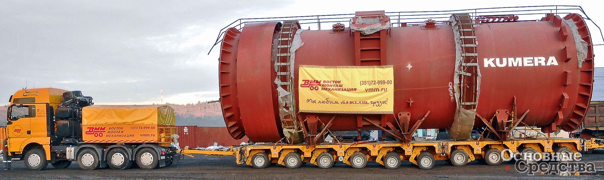 Перевозка реактора в Заполярном Урале на технике К-25 компании Scheuerle-Kamag. Исполнение модулей выдерживает эксплуатацию при температуре до –40 °С