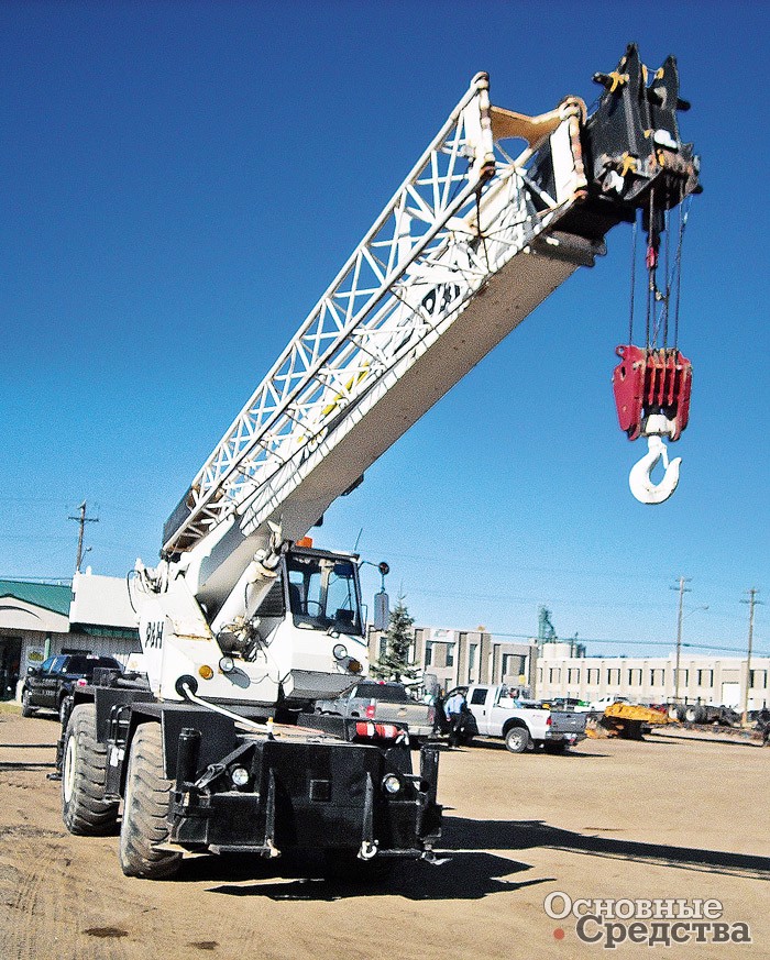 Короткобазный кран 1979 г. выпуска от компании P&H, позднее вошедшей в Terex