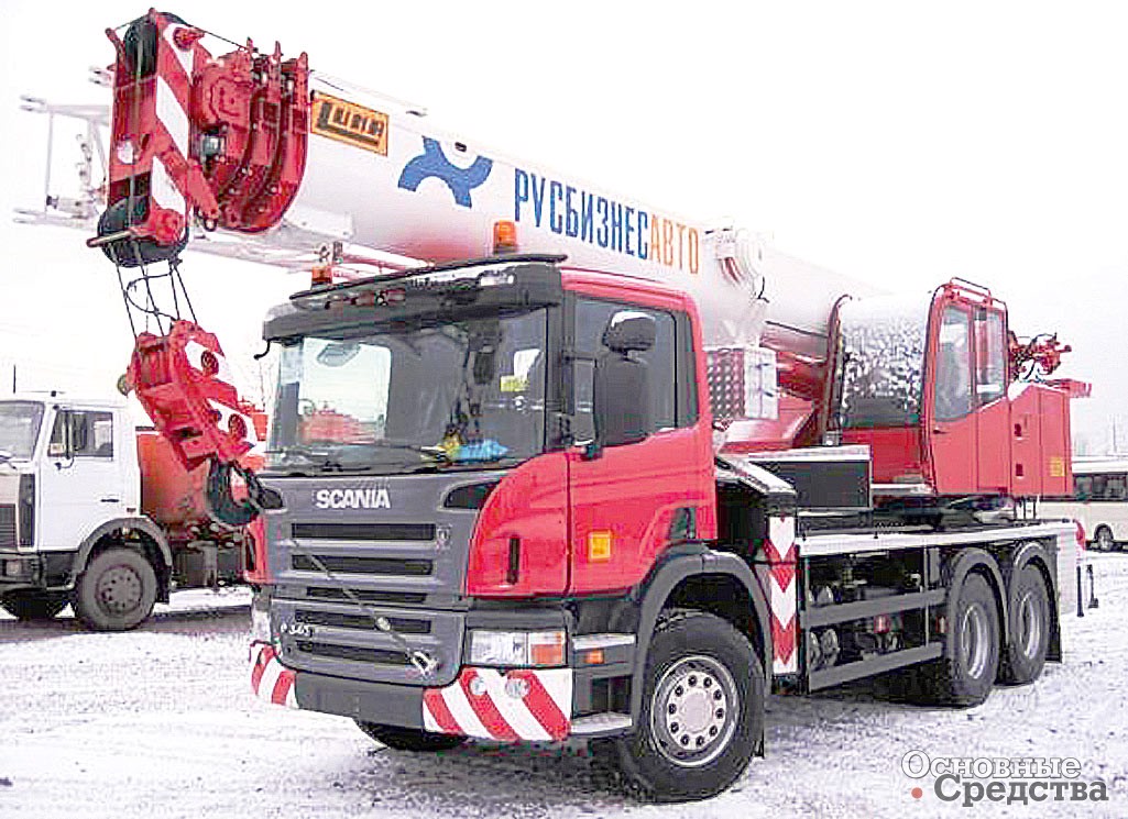 LUNA от «Русбизнесавто» на 3-осном шасси Scania P340