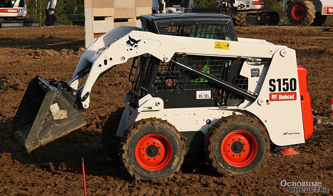 Bobcat S150 с радиальным подъемом стрелы