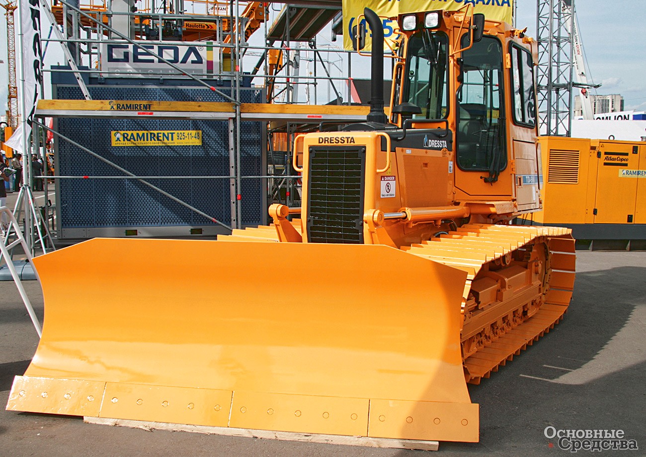 Dressta TD-9M массой 9,1 т