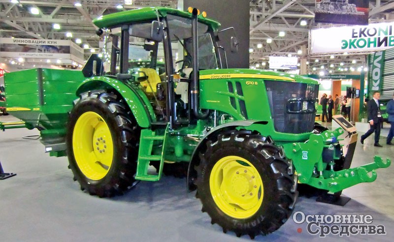 John Deere 6110B