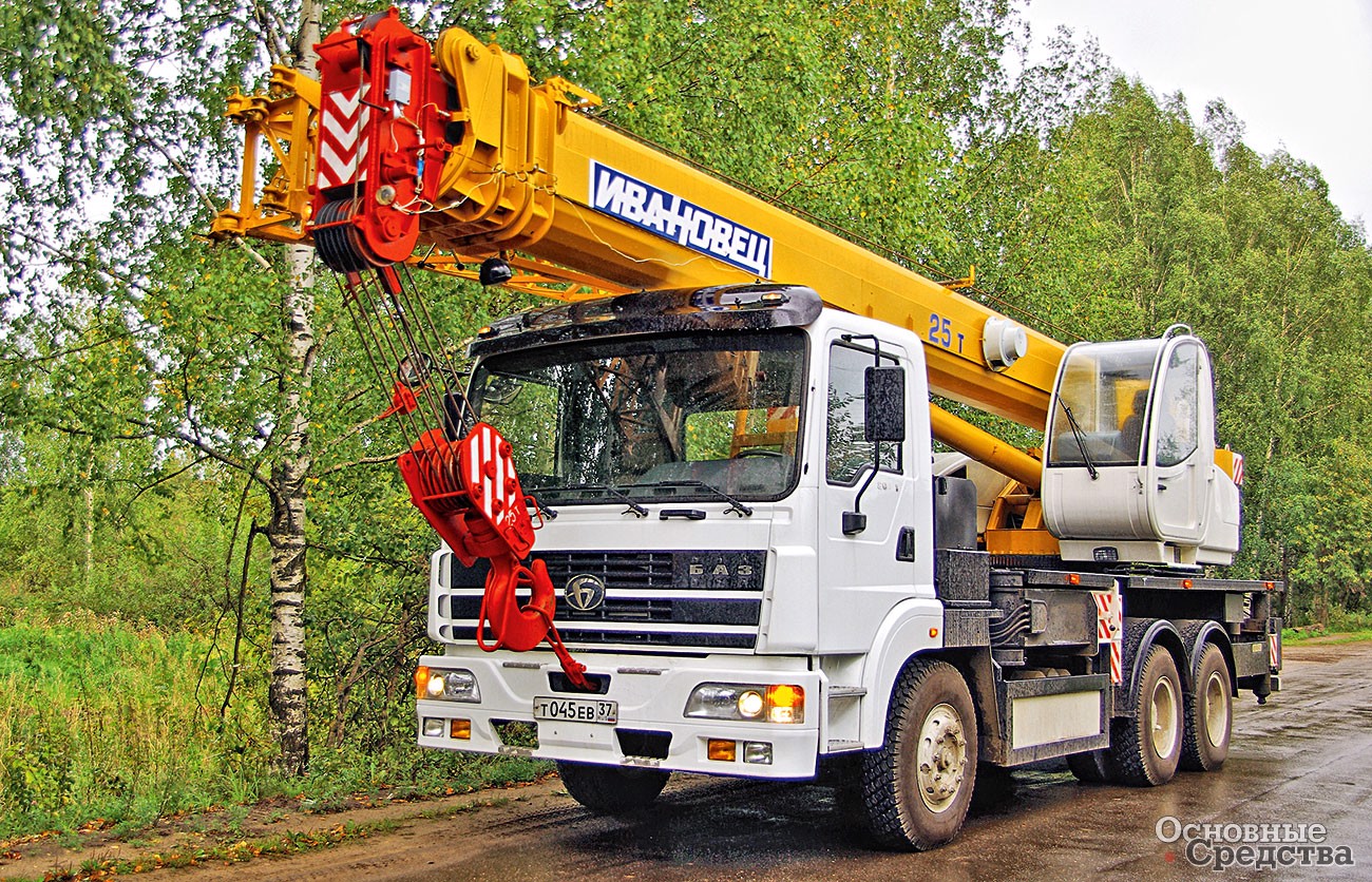 КС-54712 «Ивановец» г/п 25 т на шасси БАЗ-80311