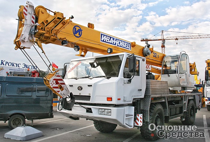 КС-59712 «Ивановец» г/п 32 т на шасси БАЗ-8027