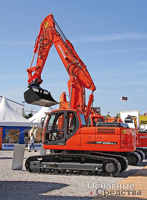 Doosan DX225 NLC