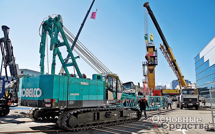 Сборка крана Kobelco CKE800