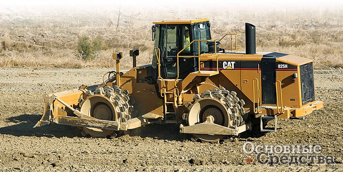 Уплотнитель грунта Caterpillar 825H