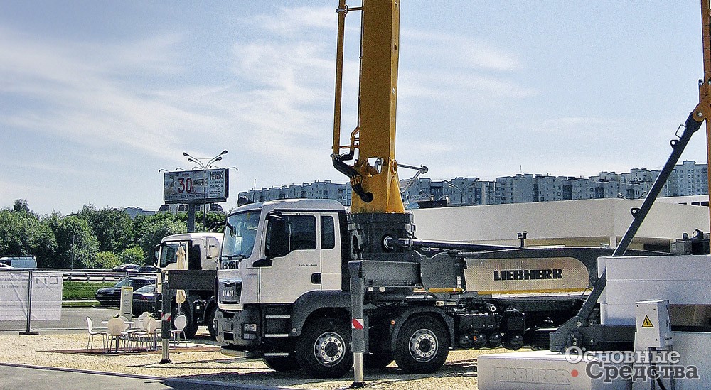 Автобетоносмеситель Liebherr 43 R4 XT