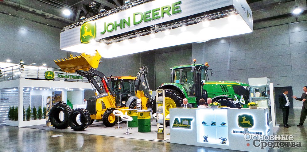 Стенд компании «Агро-Строительные Технологии», дилера John Deere