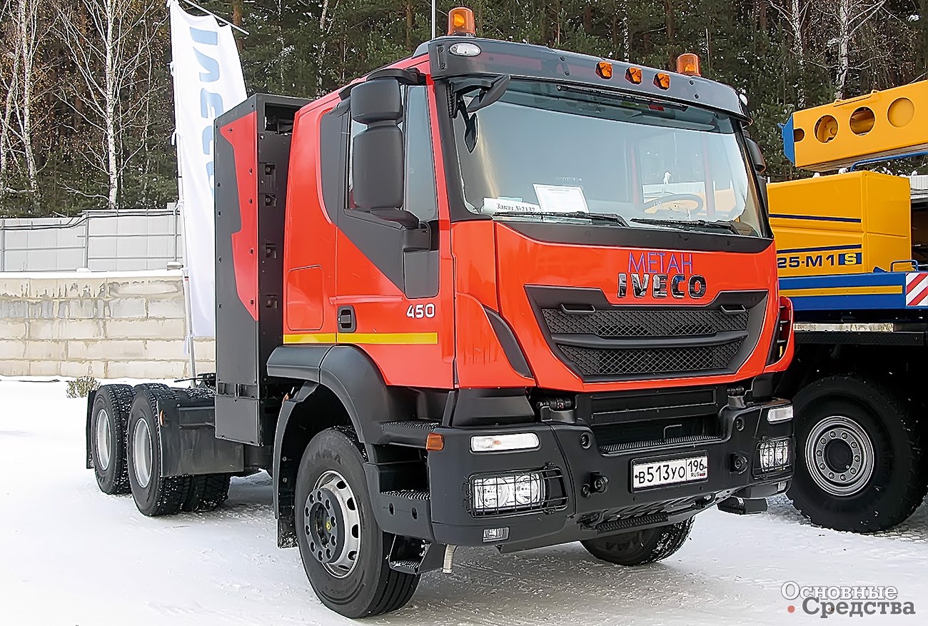 Новинка: седельный тягач IVECO-AMT 633911 (6х4) CNG с двигателем, работающим на сжатом газе метане
