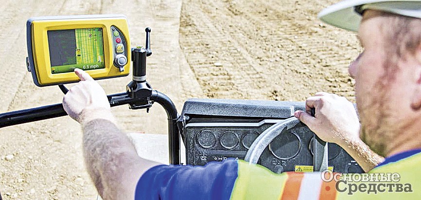 Дисплей системы непрерывного контроля уплотнения Topcon