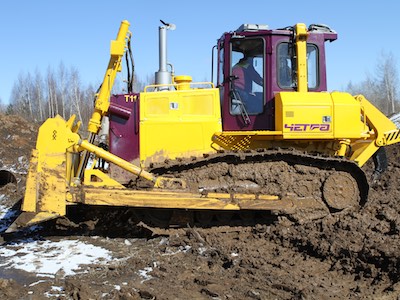 Бульдозер ЧЕТРА Т11 отправился в «Алданзолото»