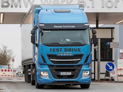 BMW Group выбирает Stralis NP с газовым двигателем