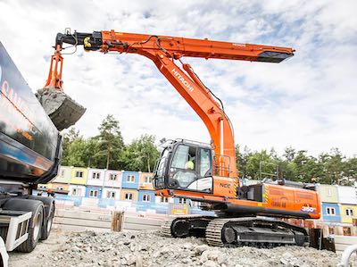 Премьера выставки Intermat - Hitachi ZX135US-6