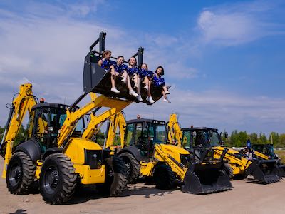 В Уфе презентовали технику New Holland