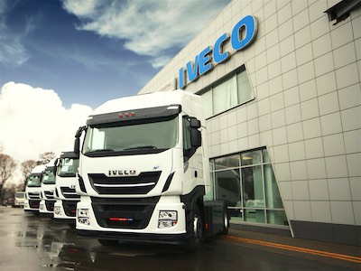 В России отгружена первая партия новых тягачей IVECO Stralis NP 460, работающих на газовом топливе