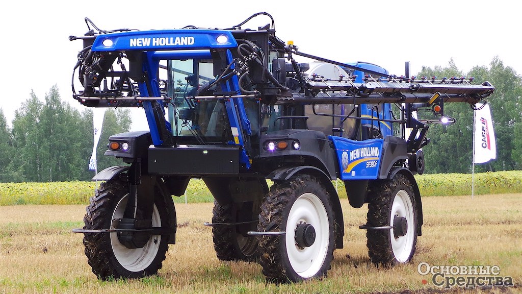 Самоходный опрыскиватель New Holland Guardian