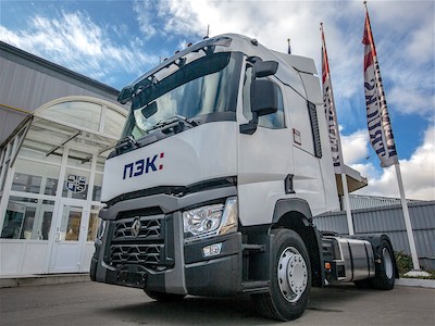 Renault Trucks поставила сотый грузовик в парк компании «Авто-ПЭК»