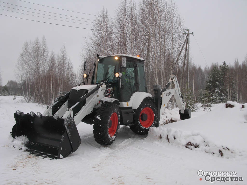 Копание экскаватором