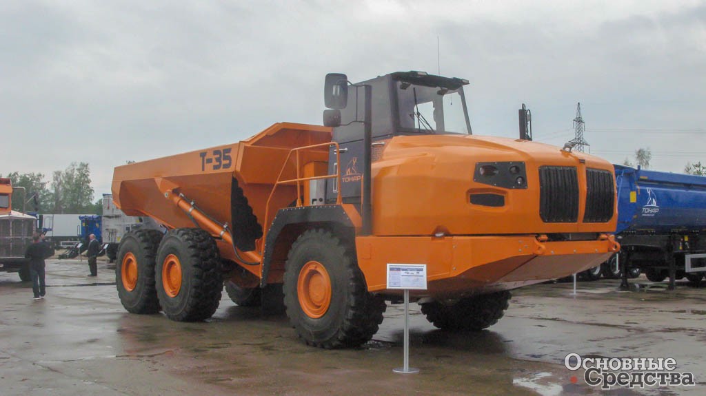 Шарнирно-сочлененный самосвал ТОНАР Т-35