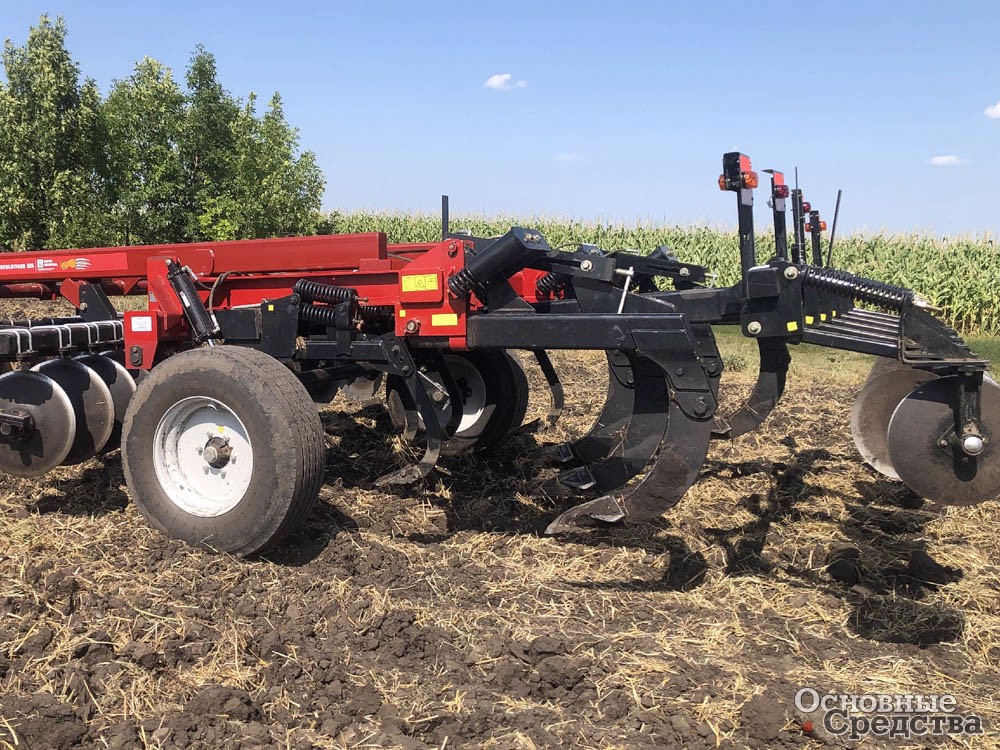 Дисколаповый глубокорыхлитель Ecolotiger 535